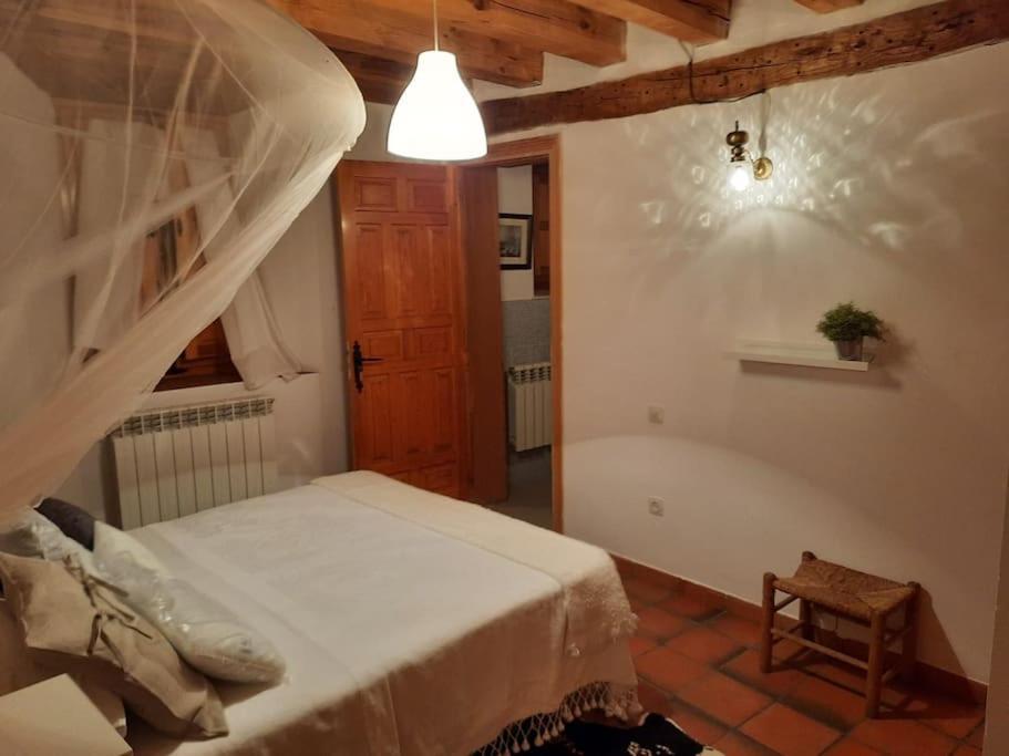 Casa Florentino Casa Centenaria Torre Val De San Pedro Εξωτερικό φωτογραφία