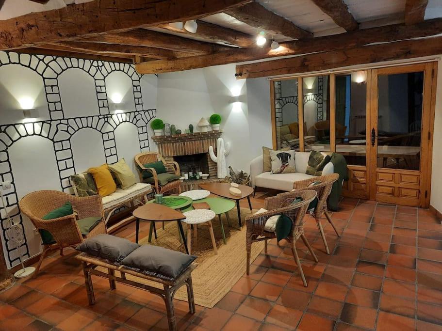 Casa Florentino Casa Centenaria Torre Val De San Pedro Εξωτερικό φωτογραφία